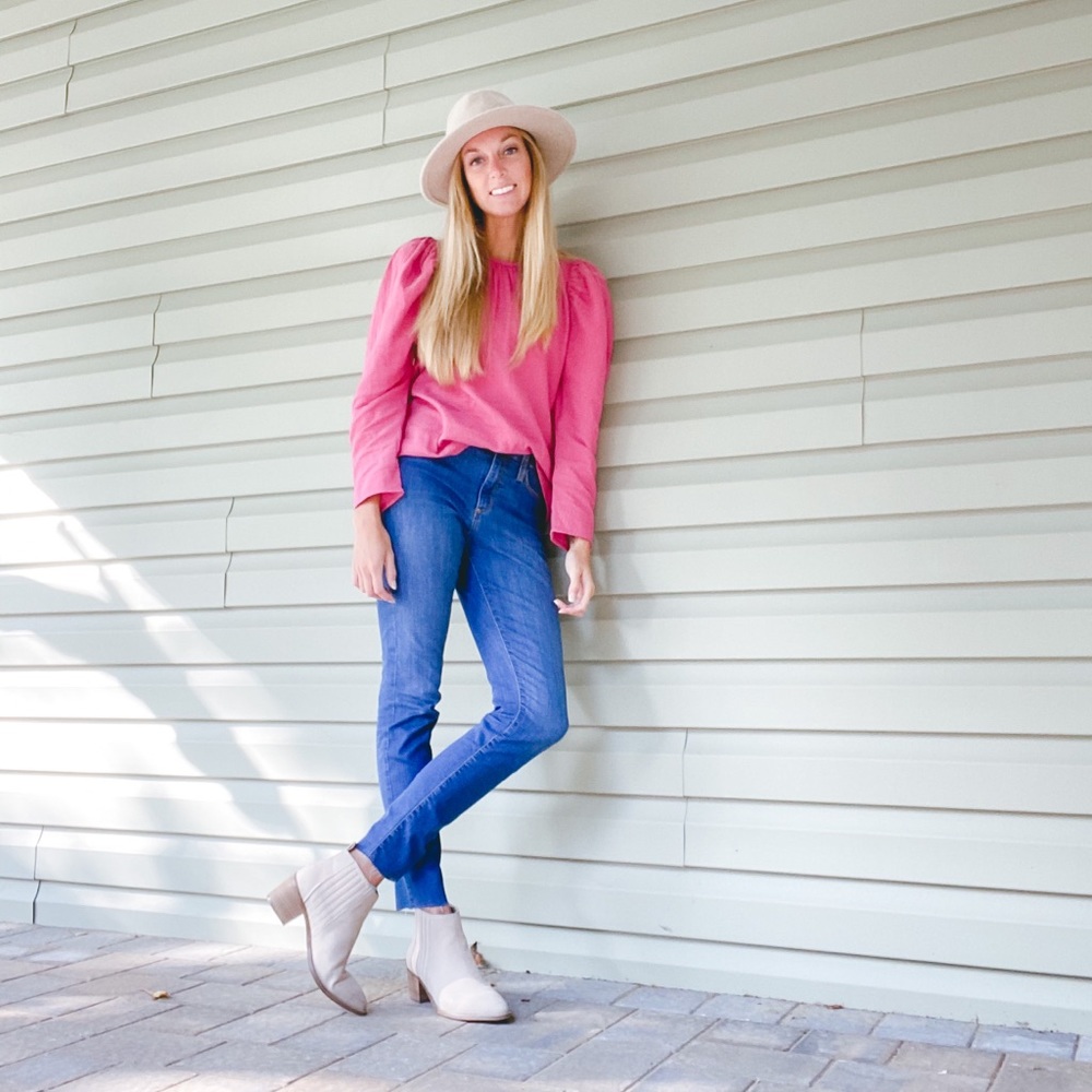 Meet your Posher, Victoria